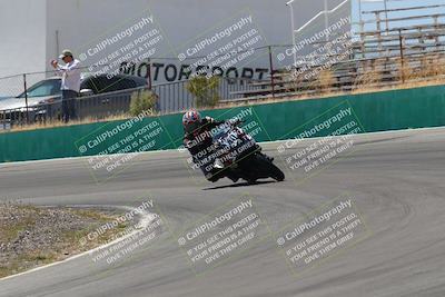 media/Apr-20-2025-AHRMA (Sun) [[393a79c373]]/Race/Group 8/Turn 4b/